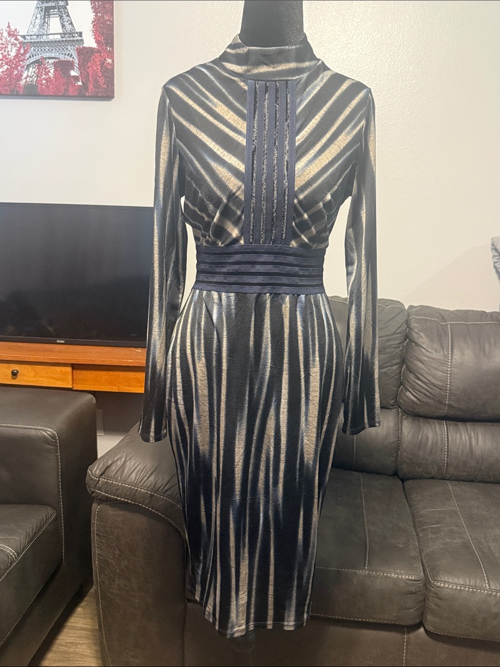 Black, blue & tan Long-Sleeve Midi Dress